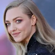 Amanda Seyfried's £99 Farm Boots Stop Water & Dirt Reaching Socks