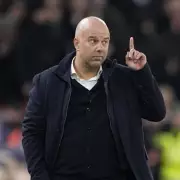 Arne Slot's Liverpool future in doubt as Carragher sets 7-day ultimatum