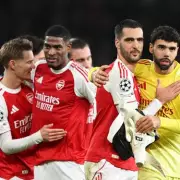 Arsenal Lead Premier League Title Race Ahead of Crucial Chelsea Clash