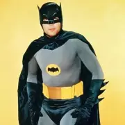 Batman Effect: How a Superhero Boosts Altruism on Public Transport