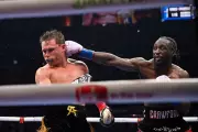 Canelo Alvarez Confirms Terence Crawford Rematch Talks for 2026