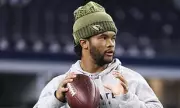 Cardinals Quarterback Crisis: Kyler Murray Sidelined with Hamstring Injury Amid Playoff Hopes