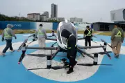 China's Flying Taxis Face Turbulence on Path to £380bn Market