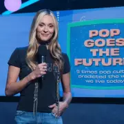 David Bowie and Kate Bush Crowned Most Influential British Music Icons in Major Poll