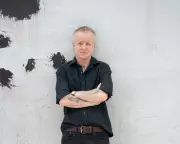 David Bowie's Androgynous Persona: How Ziggy Stardust Challenged One Woman's Sexual Identity