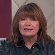 Davina McCall's Early Breast Cancer Diagnosis After Spotting Lorraine Kelly Campaign