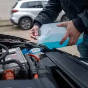 DIY Windscreen Washer: Save Money With 3 Household Ingredients