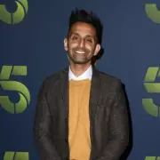 Dr Amir Khan: 3 GP Questions for Women with Thinning Hair