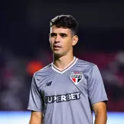 Ex-Chelsea Star Oscar Hospitalised After Cardiac Collapse at Training