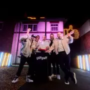 Five's Surprise Pub Gig in Chester Celebrates giffgaff Broadband Launch