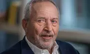 Harvard Professor Larry Summers Steps Back After Epstein Email Scandal