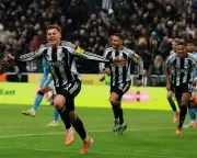 Harvey Barnes Double Inspires Newcastle's 2-1 Upset Over Manchester City