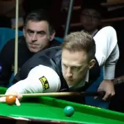 Hendry: Zhao Xintong is snooker's best ever ball striker