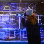 Ice Sculpture Highlights UK Fuel Poverty Crisis as Bills Soar