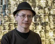 Joe Sacco's Graphic Reportage on Muzaffarnagar Riots Explores Colonial Legacy