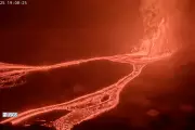 Kīlauea Volcano Erupts: 400-Foot Lava Fountains Captivate Hawaii