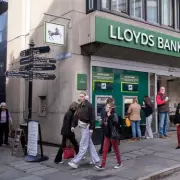 Lloyds customers reclaim £2m in 2024 as Black Friday scams surge