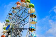 Louisiana Amusement Park Horror: Two Young Girls Abandoned on Ferris Wheel in Freezing Temperatures