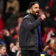 Man Utd's £105m Valverde Bid, Injury Crisis Before Palace Clash