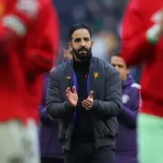 Man Utd's 2026 Midfield Overhaul: 3 Winners & 4 Losers in Transfer Plan