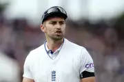 Mark Wood Demands England 'Fight Fire with Fire' After Ashes Defeat