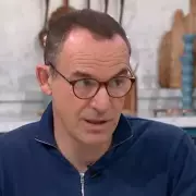 Martin Lewis' MSE reveals true cost of Christmas lights for 2024