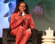 Michelle Obama's Fashion Podcast Reveals White House Style Secrets