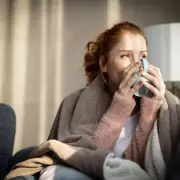 Nutritionist's Easy Honey Swap Stops Energy Crashes in Tea & Coffee