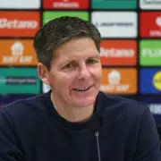 Oliver Glasner Demands New Striker for Crystal Palace as AFCON Looms