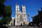 Pakistan Flag at Westminster Abbey: Truth Behind Viral Video