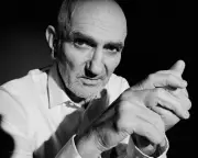 Paul Kelly's 'Seventy': A Masterful Musical Memoir from Australia's Storytelling Legend