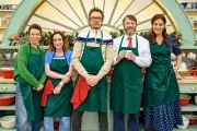 Peep Show Cast Reunites for Bake Off After 10 Years