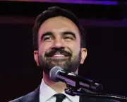 Progressive Champion Zohran Mamdani Leads Shocking New York Mayoral Race Upset