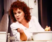 Simon Callow Reveals Pauline Collins' Struggle in Shirley Valentine