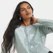 Simply Be's Cyber Weekend: 30% Off Curve-Friendly Partywear