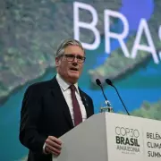 Starmer Obliterates Farage in Fiery Clash Over Putin Comments and Brexit Promises