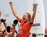 Stephanie Gilmore, 38, Returns from Hiatus for 2025 World Surf Tour
