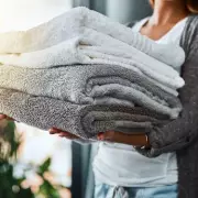 Stop Using Fabric Softener: 1 Natural Ingredient Makes Towels Fluffier