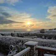 UK Weather: Met Office Forecasts 13C Temperature Surge This Weekend