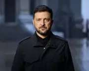 Ukraine Faces 'Impossible Choice' as Trump Demands Peace Deal by Thanksgiving