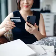 UK's £11.8m Christmas Delivery Scam Crisis: 'Spray and Pray' Alert