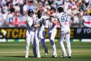 Vaughan: England's 'Intimidating' Pace Leaves Australia on Ropes