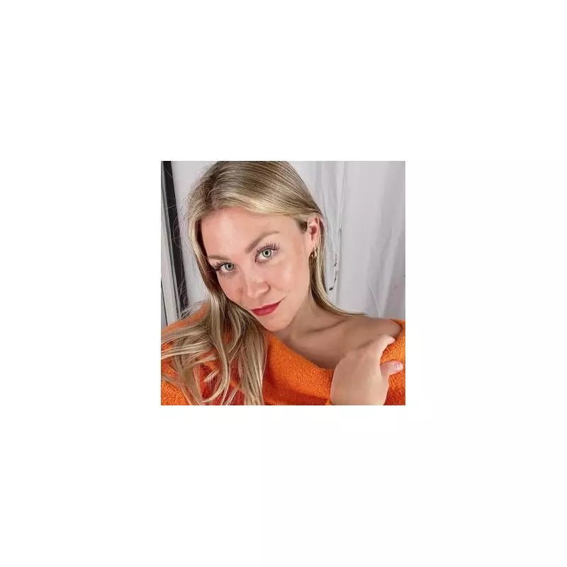 Flight attendant reveals 5 surprising rules: no coffee, kissing or gum