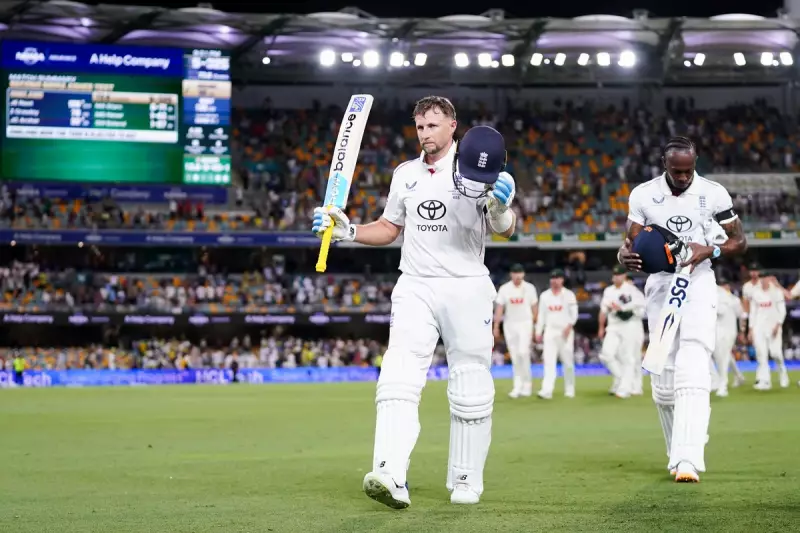 Joe Root's Epic 135* Century Saves Matthew Hayden from Naked MCG Walk