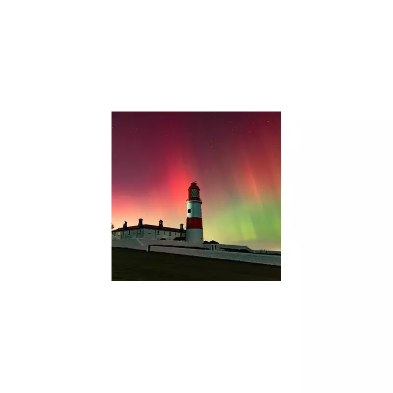 Northern Lights UK: Rare Red Aurora Alert for Spectacular Show Tonight