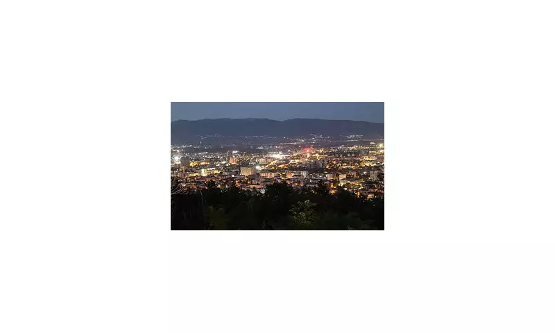 UK in Talks with North Macedonia for New Migrant Return Hub to Curb Channel Crossings