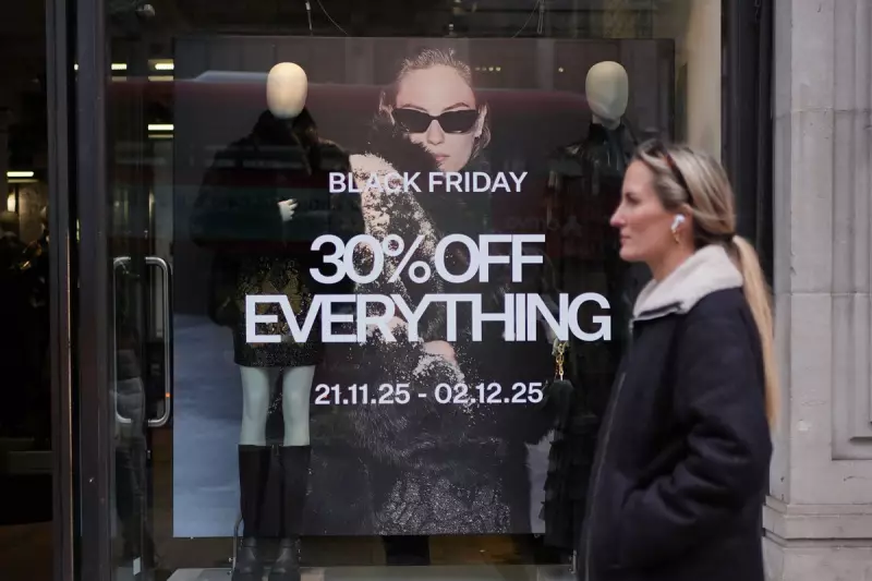 UK Shop Price Rises Slow to 0.6% in November Amid Black Friday Deals