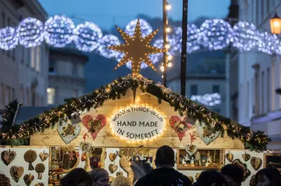 20 Best UK Christmas Markets for 2025: From Bath to Edinburgh