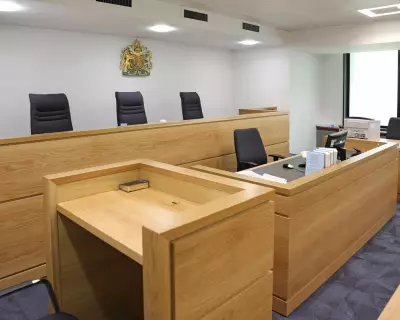 39 Labour MPs Rebel Against Starmer Over 'Madness' of Jury Trial Cuts