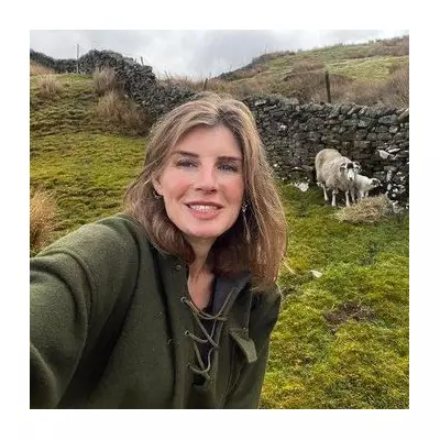 Amanda Owen Announces New Farm Arrival as Fans Celebrate 'Beautiful Baby' Calf